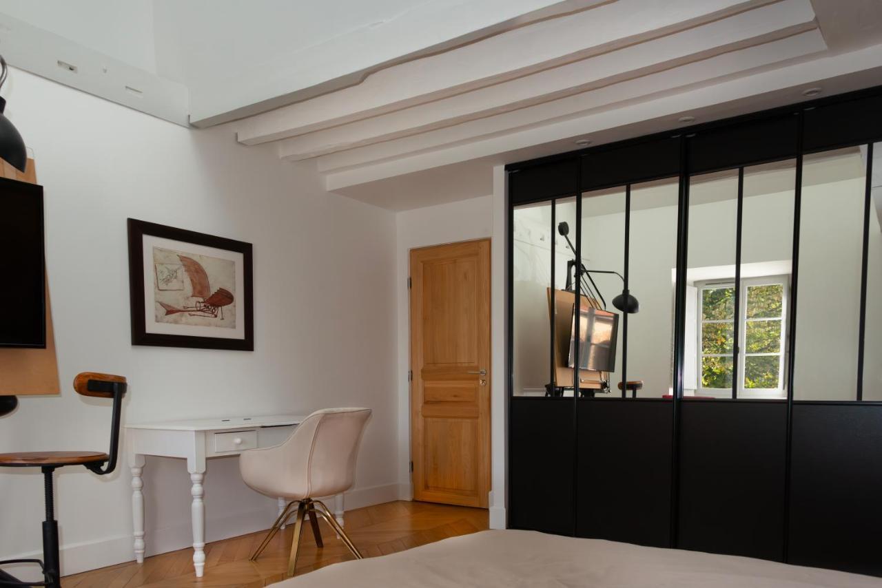 Le Clocher De La Duchesse Bonnelles Exterior photo